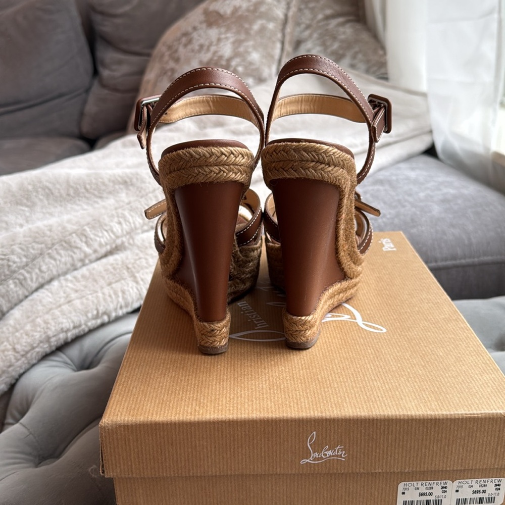 100% authentic Christian Louboutin wedges - Picture 4 of 7